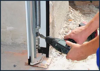 Garage Doors Store Repairs Mundelein, IL 224-315-8282 - cont-gdr-door-spring-08m